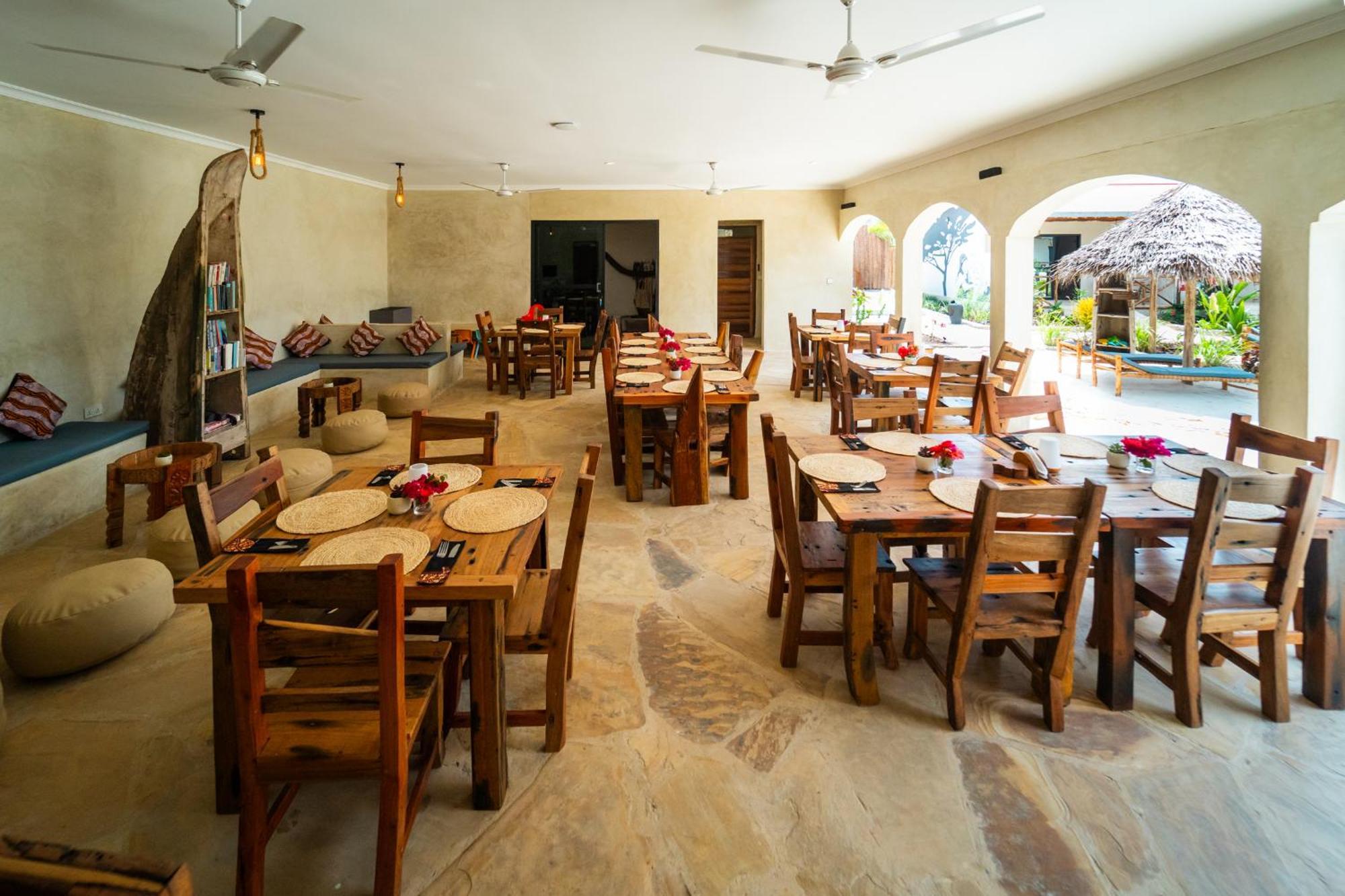 Hotel Blooming Zanzibar à Jambiani  Extérieur photo