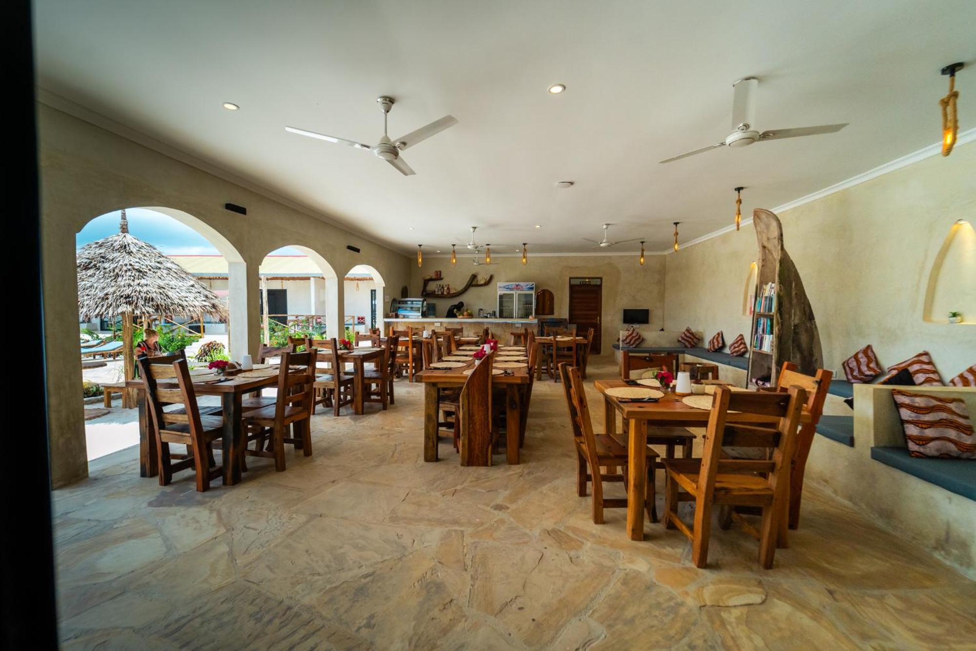 Hotel Blooming Zanzibar à Jambiani  Extérieur photo